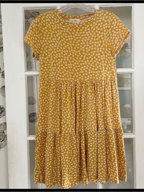 🆕 {Jessica Simpson} Ditzy Floral Tiered Dress